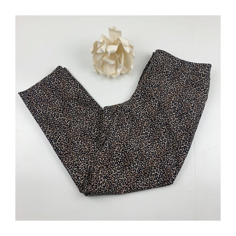 White House Black Market Leopard Print Ankle Pants